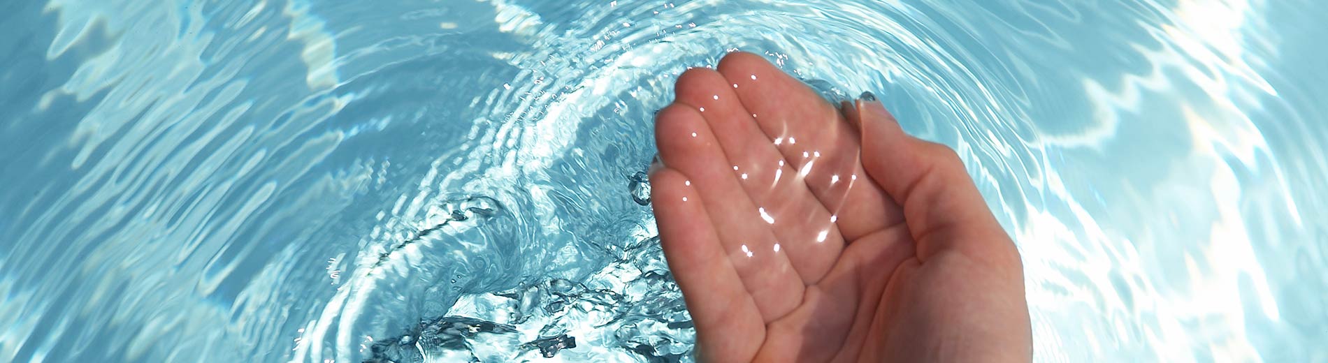 Zerbe_Naujoks_GmbH_wasserleitung_abwasserleitung_reperatur_wasseruhr_leitung_undicht_rohr_geplatzt_heizungsrohr_wasserhahn_lauenburg_elbe_lueneburg_boizenburg